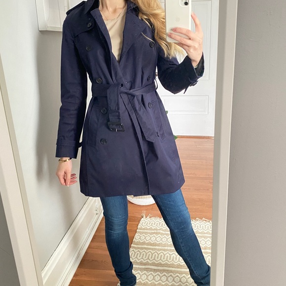 Aritzia Babaton trench coat - Picture 6 of 8